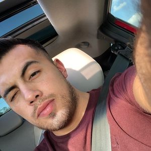 Meet your Posher, Esteban